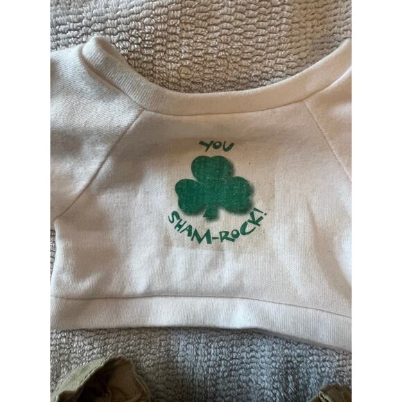 Build A Bear Workshop Cream Shamrock T-Shirt & Cargo Shorts Bear Clothing Set - Picture 4 of 11